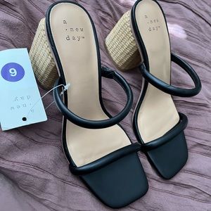 Perfect chunky heel sandal !!🔥🔥🔥🔥